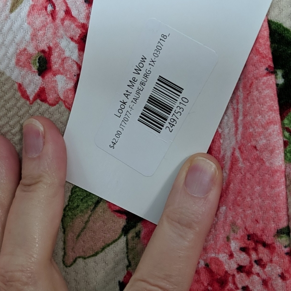 KiKi LaRue - Look At Me Wow Top - Picture 3 of 7